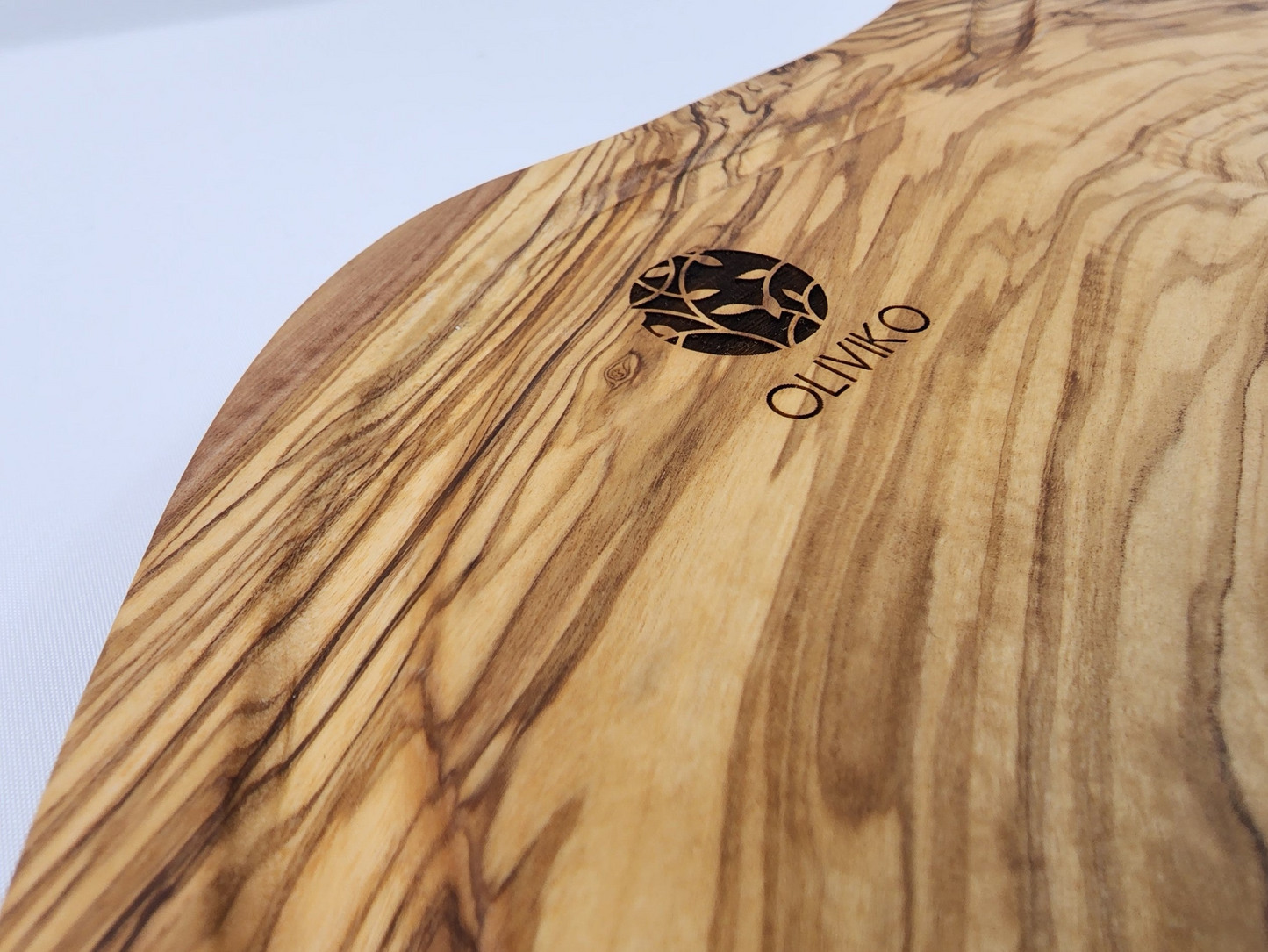 Large Handmad Cutting Board with Handle 20 L x 8 W Inch / 50 L x 20 W cm