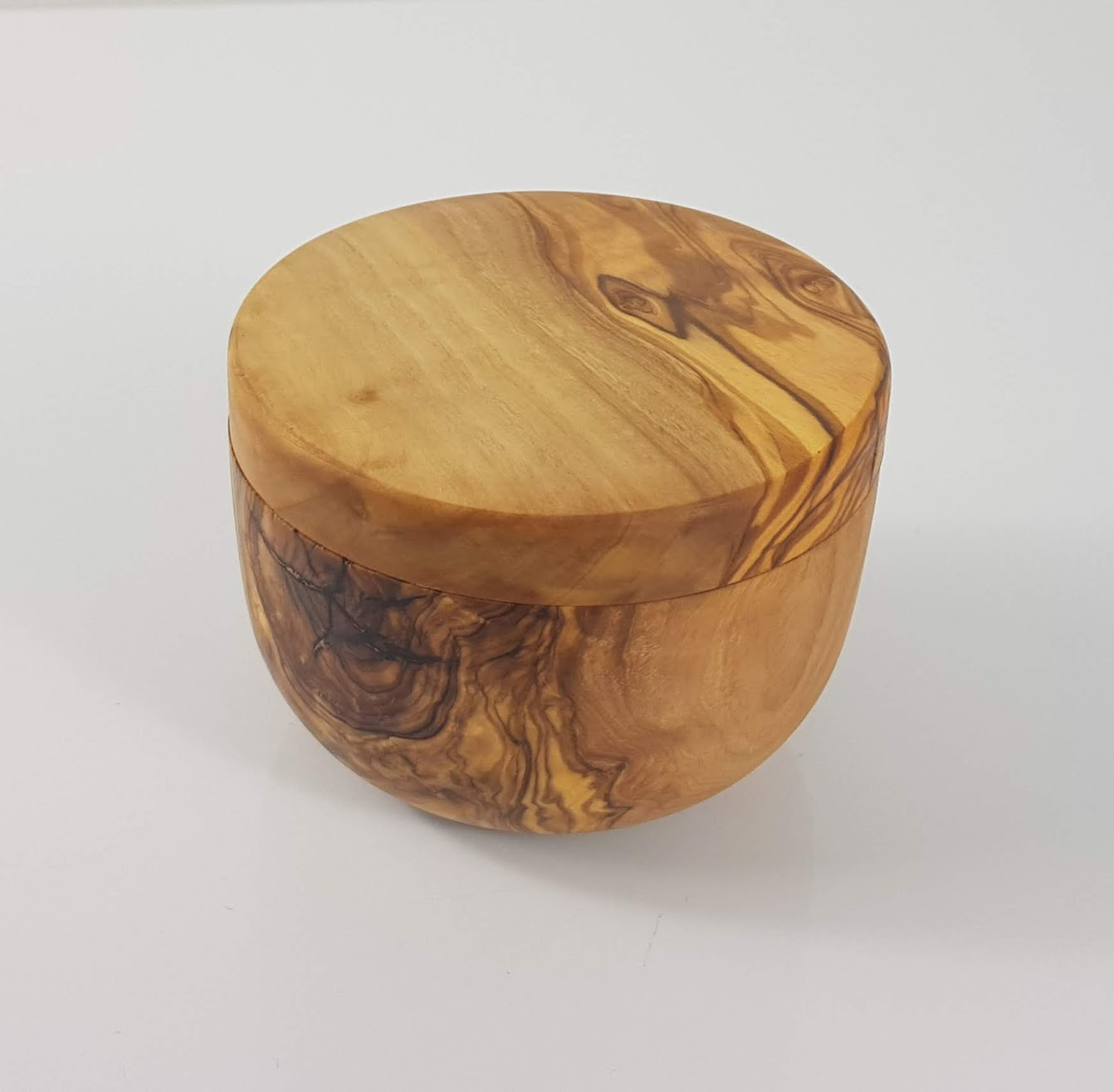 OLIVIKO Handmade Olive Wood Salt keeper box, Salt cellar with magnetic lock