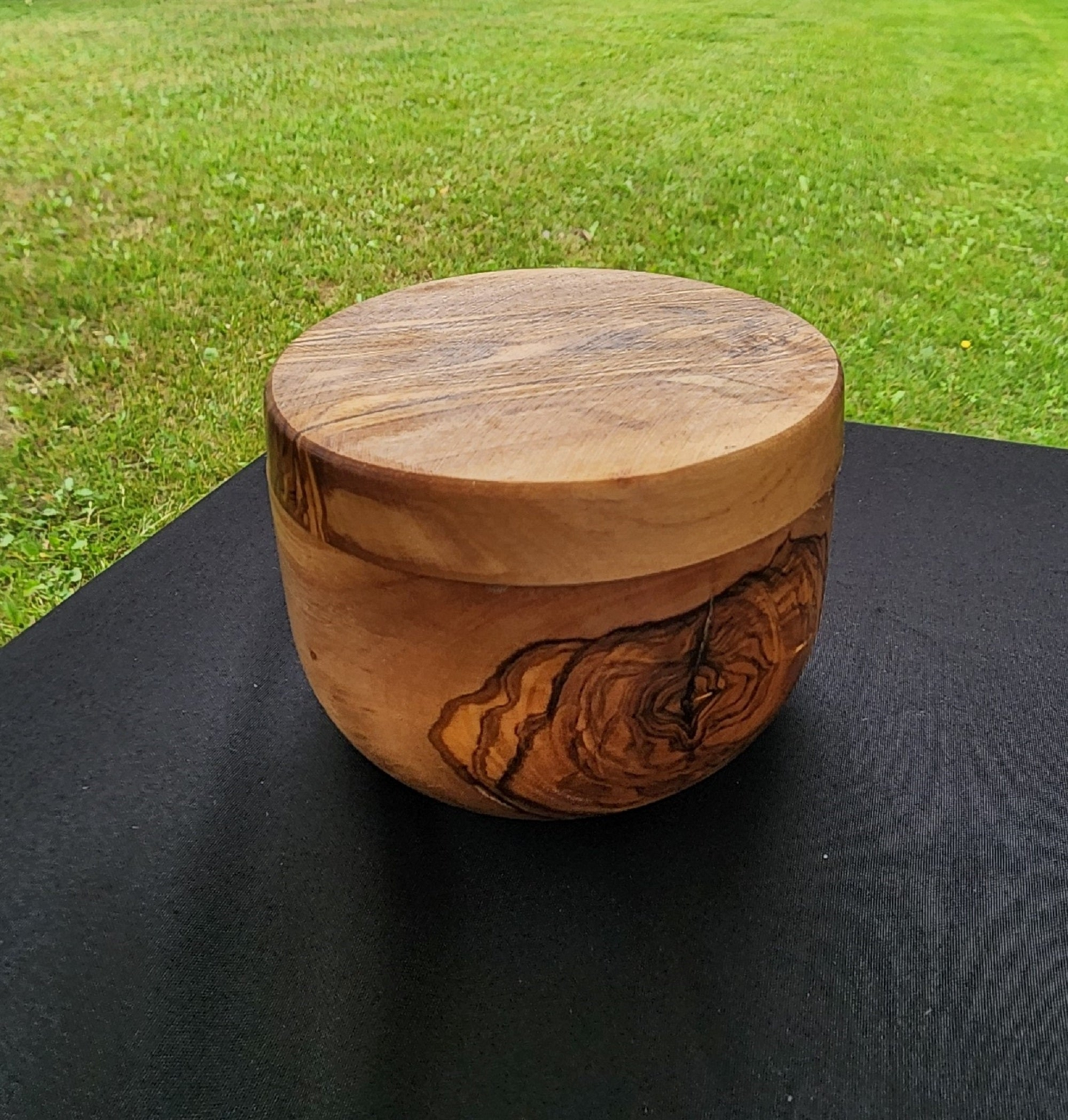 OLIVIKO Handmade Olive Wood Salt keeper box, Salt cellar with magnetic lock