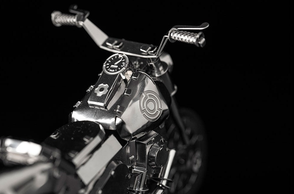 ROADWAY FANTASY HARLEY MOTORCYCLE