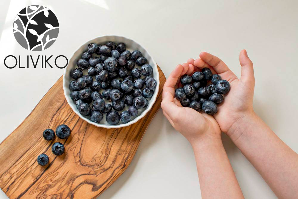 XL Handmade 100% Olive Wood Cutting Board 20 L x 8 W  inch / 50 L x W 20cm